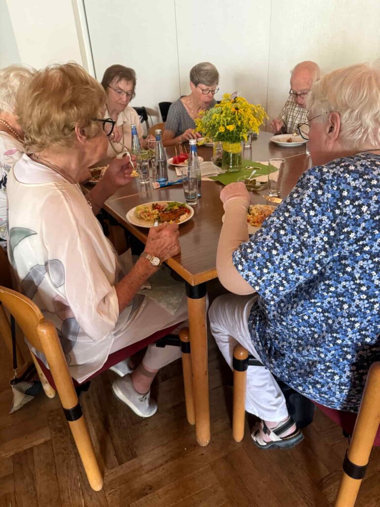 05_Beim Essen